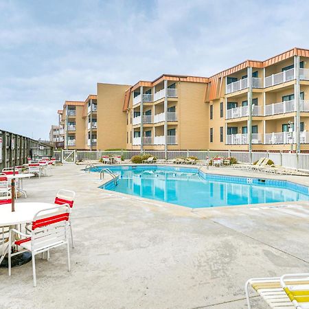 Steps To The Beach Oceanfront Condo With Lanai! ノース・トップセール・ビーチ エクステリア 写真