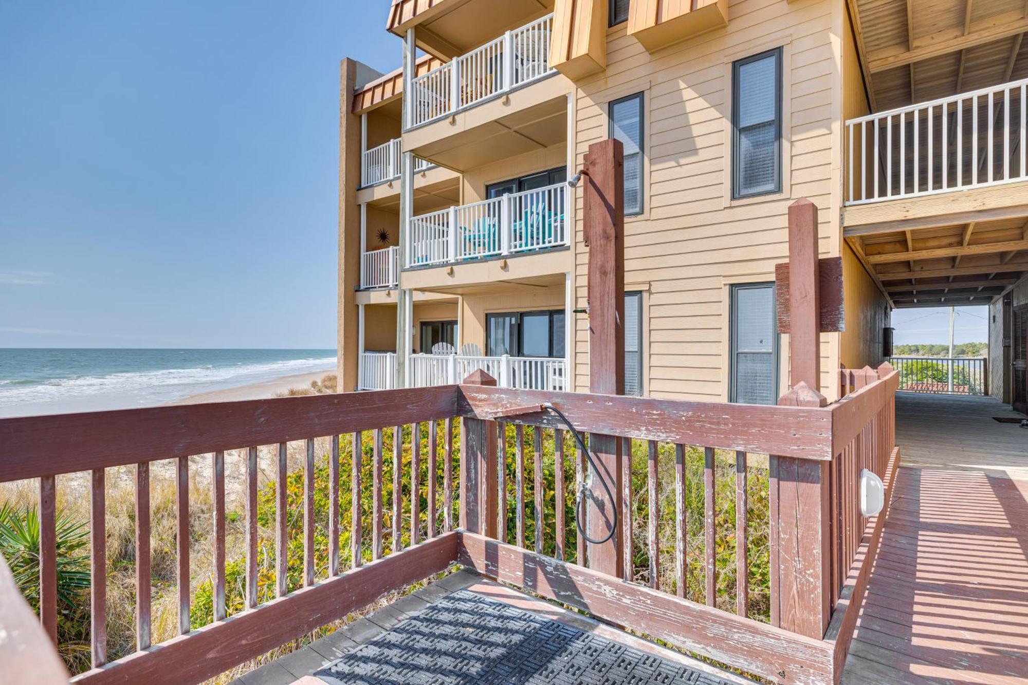 Steps To The Beach Oceanfront Condo With Lanai! ノース・トップセール・ビーチ エクステリア 写真