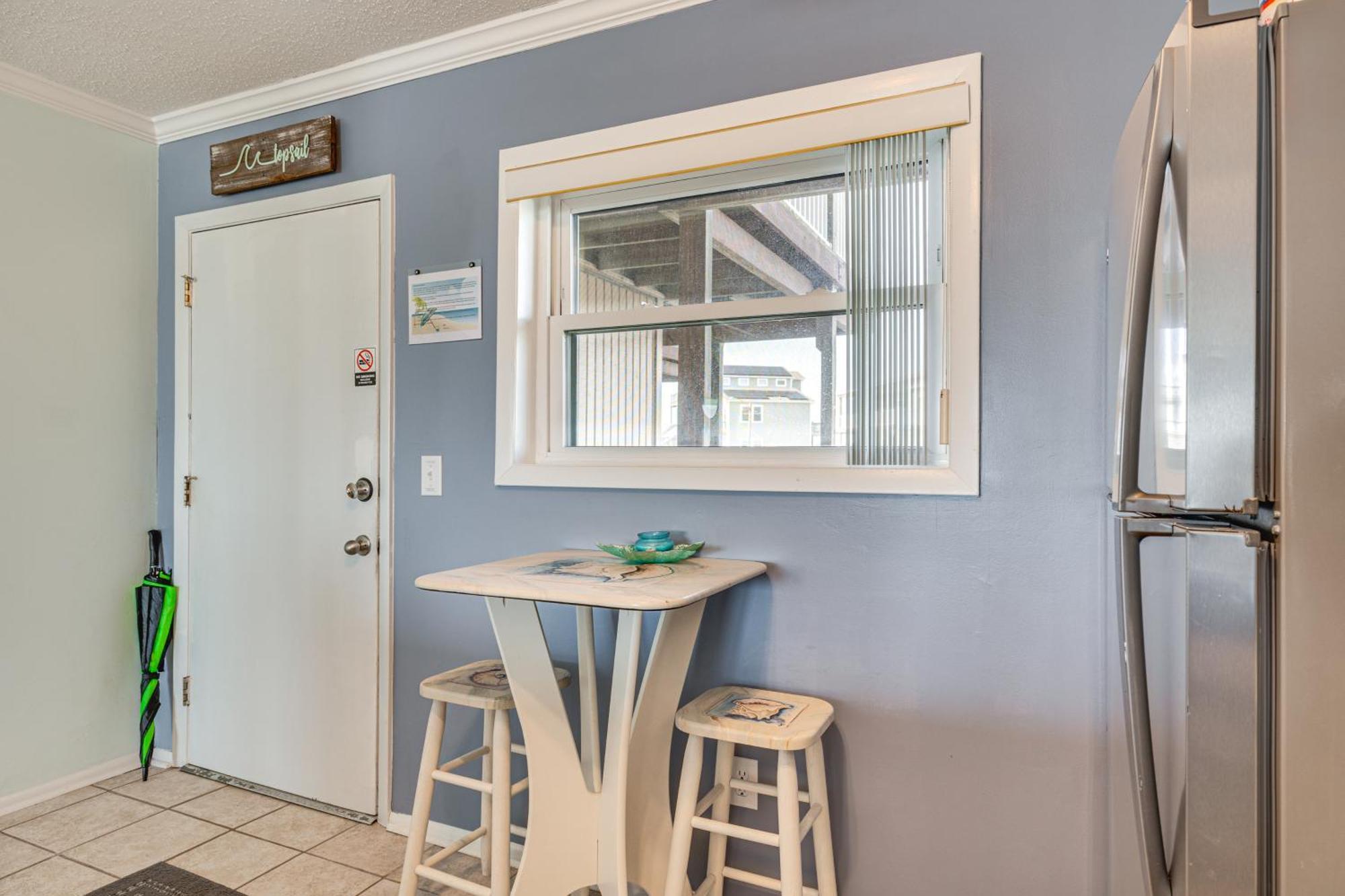 Steps To The Beach Oceanfront Condo With Lanai! ノース・トップセール・ビーチ エクステリア 写真